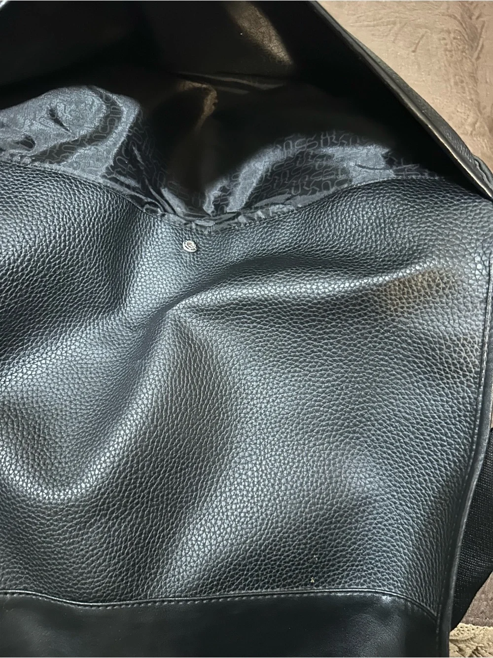Black Men's Crossbody Messenger Bag - Minimal Leather Design